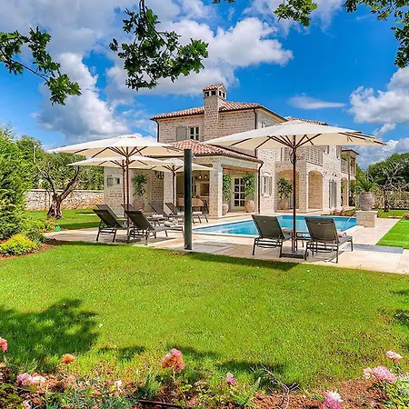 Holiday home Elena *