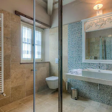 Elena Holiday home Ladici