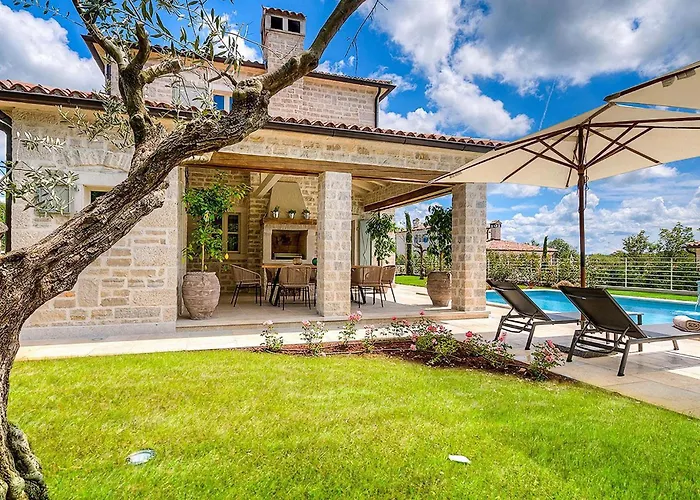 Elena Holiday home *