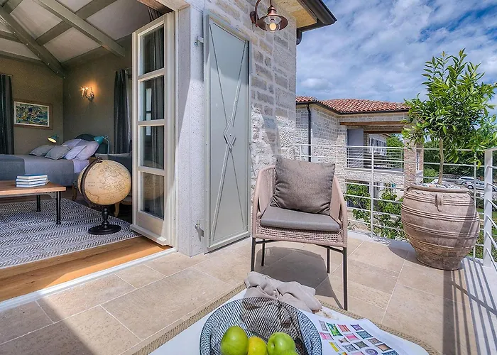 Elena Holiday home